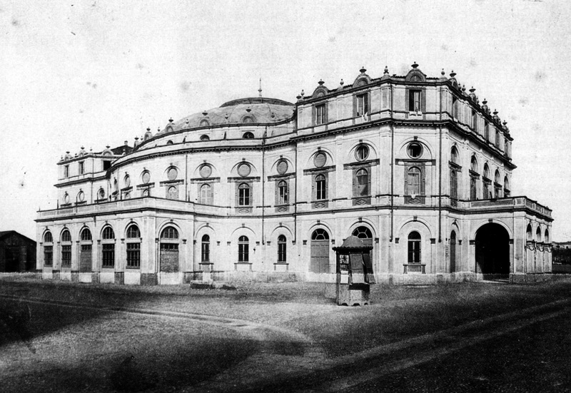 Archivo:TeatroDalVerme.3.jpg