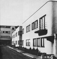 Grupo de viviendas en Uccle, Bruselas (1936)