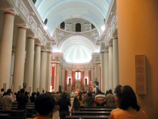 Interior de la catedral de Chiclayo.