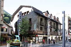 Casa LaCruz, Andorra la Vieja (1940-1941)