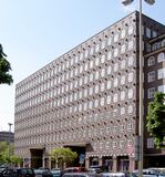 Edificio de oficinas y comercial para el Sprinkenhof AG ("Sprinkenhof") en Hamburgo (1927-1928)