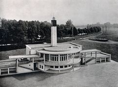 Jardín de Infancia, Hradec Králové (1926-1928)