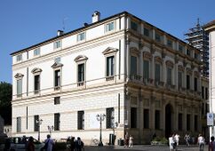 Urbipedia: Palazzo Thiene-Bonin, Vicenza (1572-1593), Obra proyectada por Palladio y construida por Scamozzi