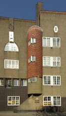 Urbipedia:Edificio de viviendas en Spaarndammerplantsoen 33, Ámsterdam (1914)