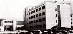 Urbipedia:Laboratorios de Electrofísica, Moscú (1927-1929) junto con Anatolii Stepanovich Fisenko.