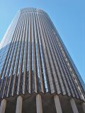 101 Californa Street, San Francisco (1979–1982), junto con John Burgee