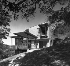 Esherick.CasaCary.2.jpg