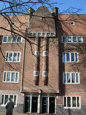 Edificio de viviendas en Spaarndammerplantsoen 68, Ámsterdam (1914)