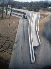 ZahaHadid.PabellonExposicionJardineria.2.jpg