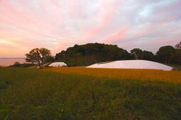 Ryue-Nishizawa.Museo-de-arte-Teshima.2.jpg