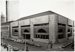 Urbipedia:Edificio Johnson, Biblioteca Pública de Boston, Massachusetts (1973)