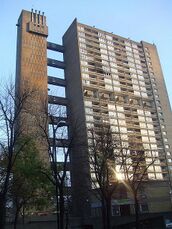 Urbipedia:Torre Balfron, Londres (1965-1967)