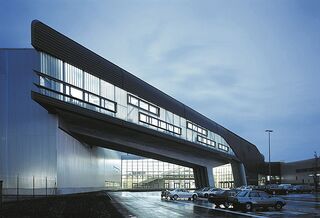 Urbipedia:Edificio central de BMW