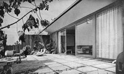 Case Study House #11, Los Ángeles (1946)