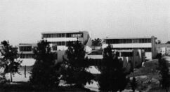 Neutra.ApartamentosStrathmore.1.jpg