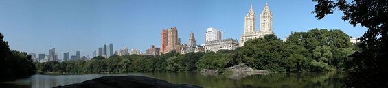 Urbipedia:Imagen de Central Park en 2004.